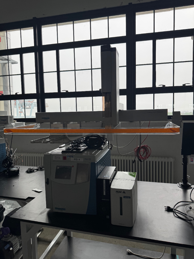 Image of Thermo Trace 1310 Gas Chromatograph